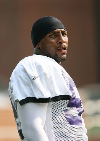NFL: Free Agents and Retirement