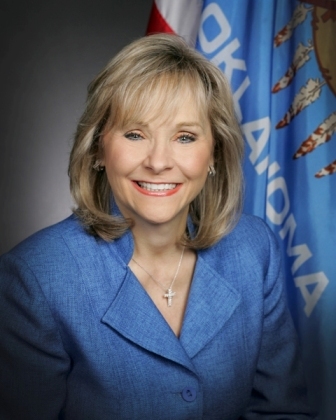 ￼Gov. Mary Fallin works to keep death penalty in Oklahoma