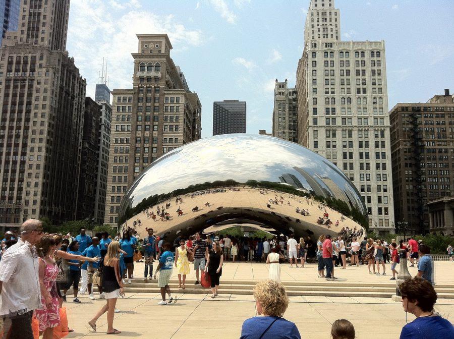 Tourists and locals alike come to see the Bean at Millennium Park.  