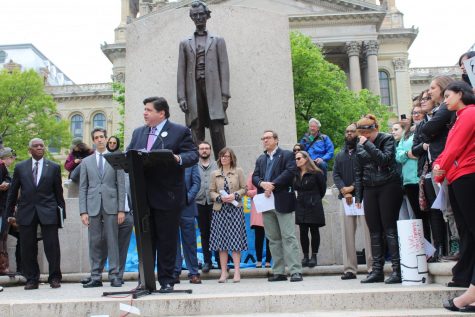 Pritzker waives unemployment wait period as Illinois surpasses 3,000 COVID-19 deaths