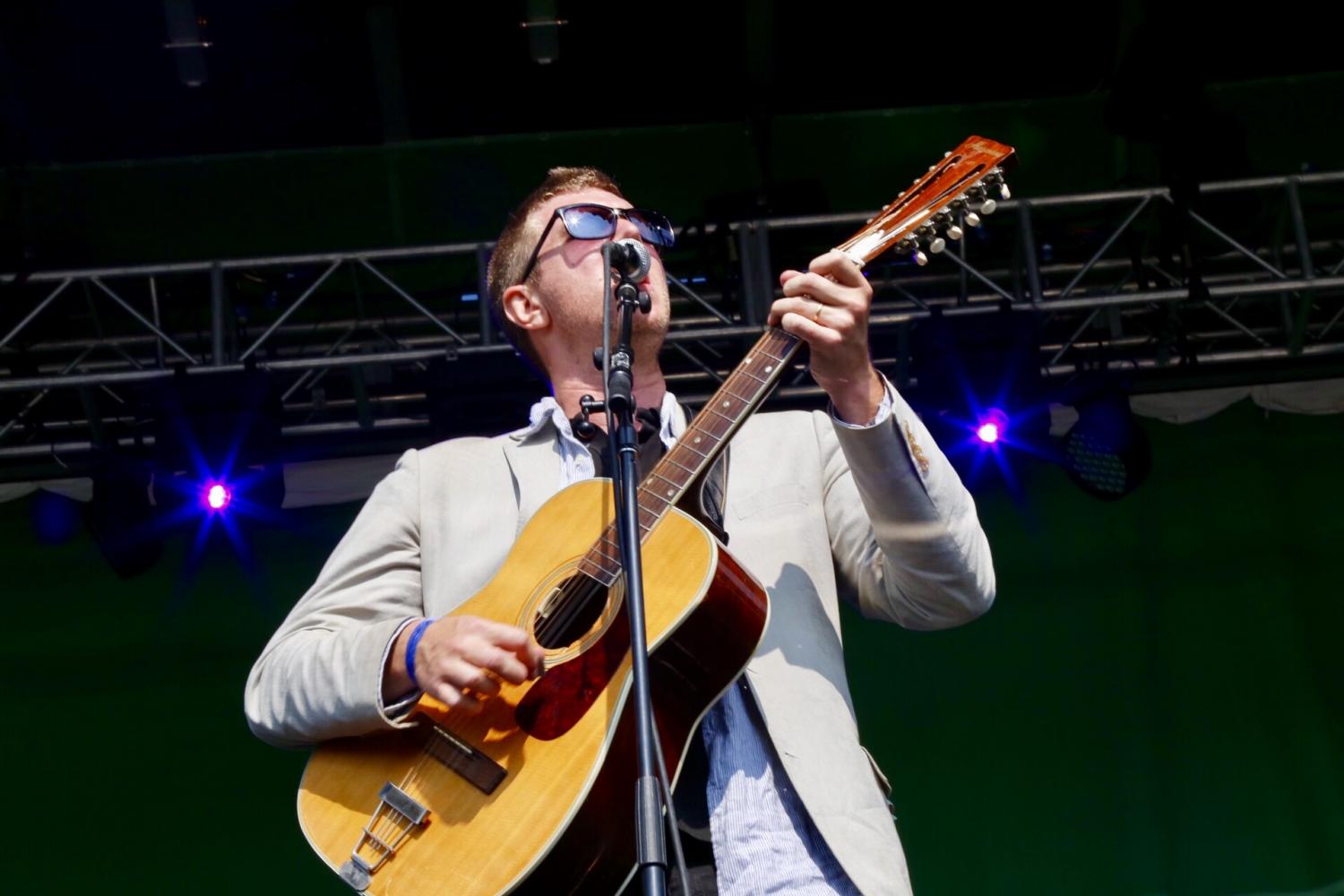 Hamilton Leithauser brought the funk and vocals to Pitchfork at Union Park. 