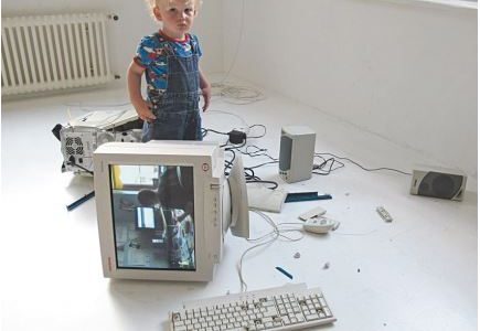 ‘I was raised on the internet’ reflects on the effects the internet has on today’s society