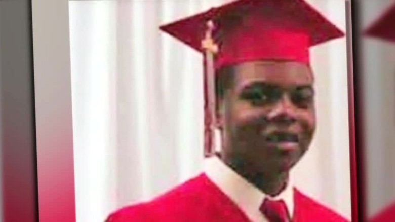 Examining Chicagos history of police brutality: the LaQuan McDonald cover-up