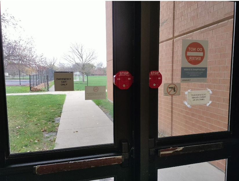 There are two doors that exit towards the tennis courts outside of NEIU’s Campus Recreation on the Foster Avenue side of the building.