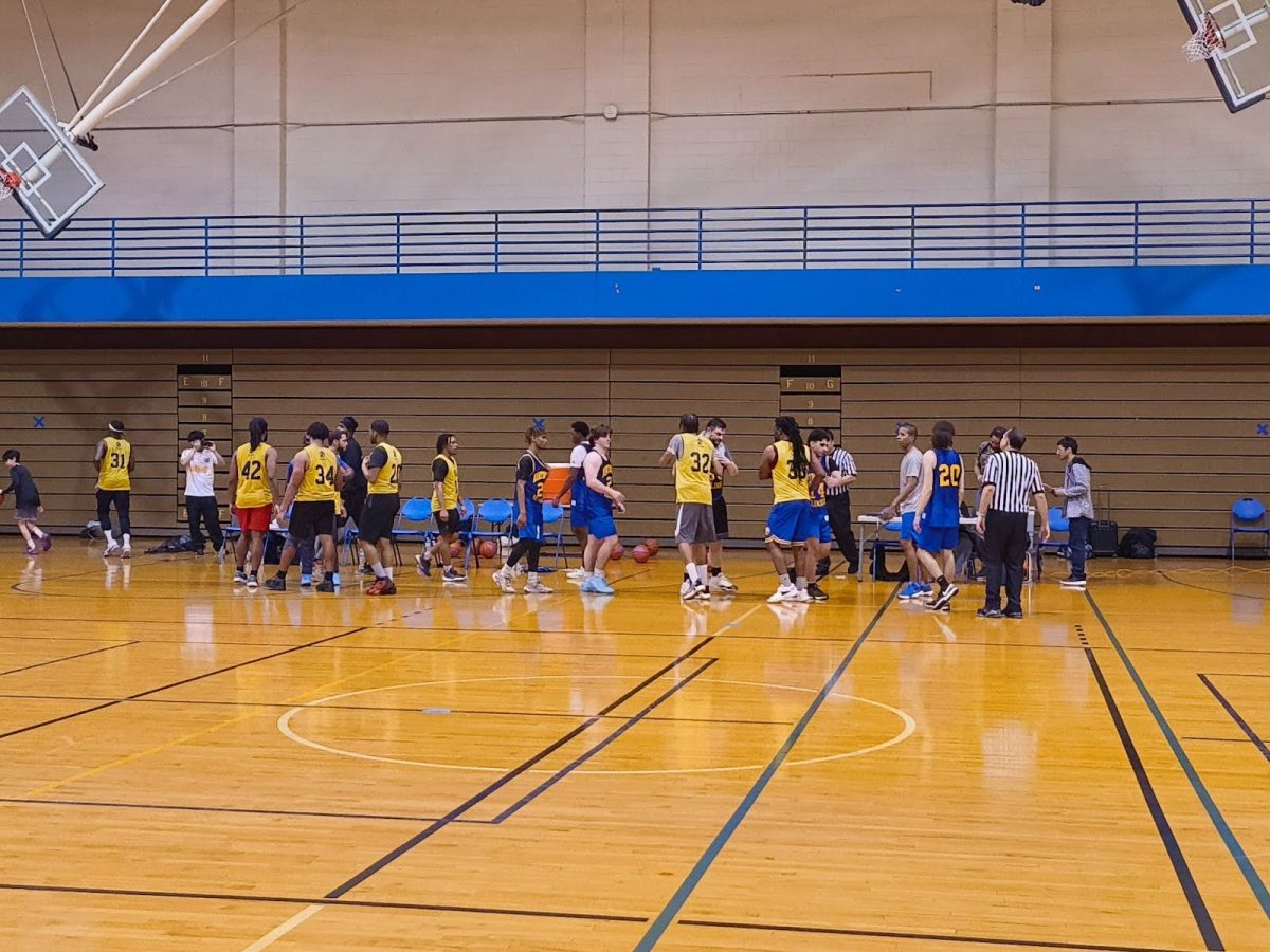 Both teams showed good sportsmanship after the game by shaking hands. 